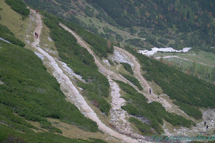 Dolina Siebenbrunn Graben v pohorí Rax