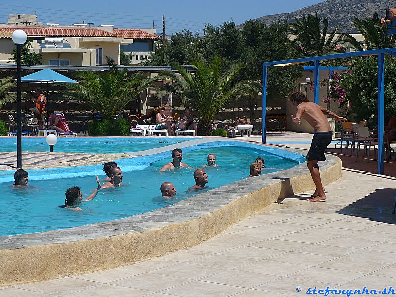 Zábava v hoteli Blue Sea, Ierapetra, Kréta
