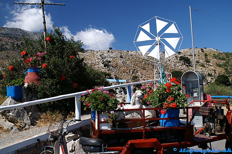 Zenia. Z Agios Nikolaos na planinu Lasithi. Kréta