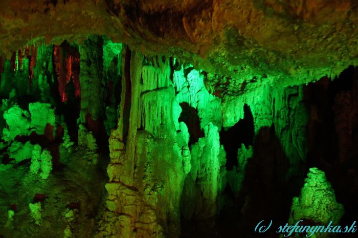 Jaskyňa Sfendoni (Zoniana), Kréta
