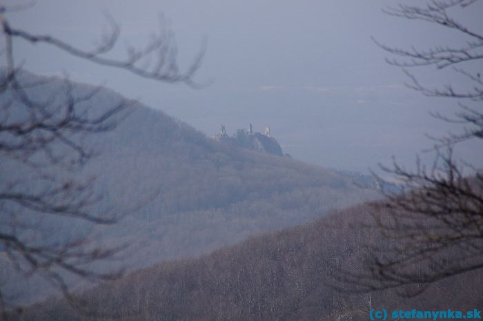 Výhľad na Plavecký hrad