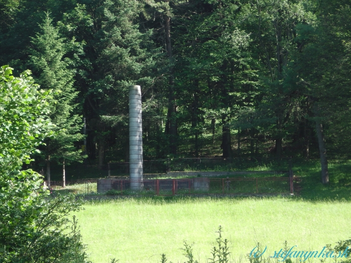 Homôlka - pamätník SNP