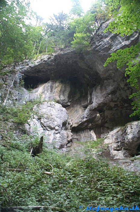 Weichtalklamm - toto bola podľa mňa v minulosti jaskyňa