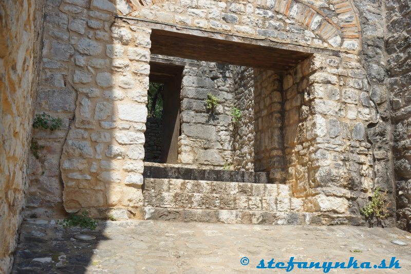 Kassiopi - vstup do hradu