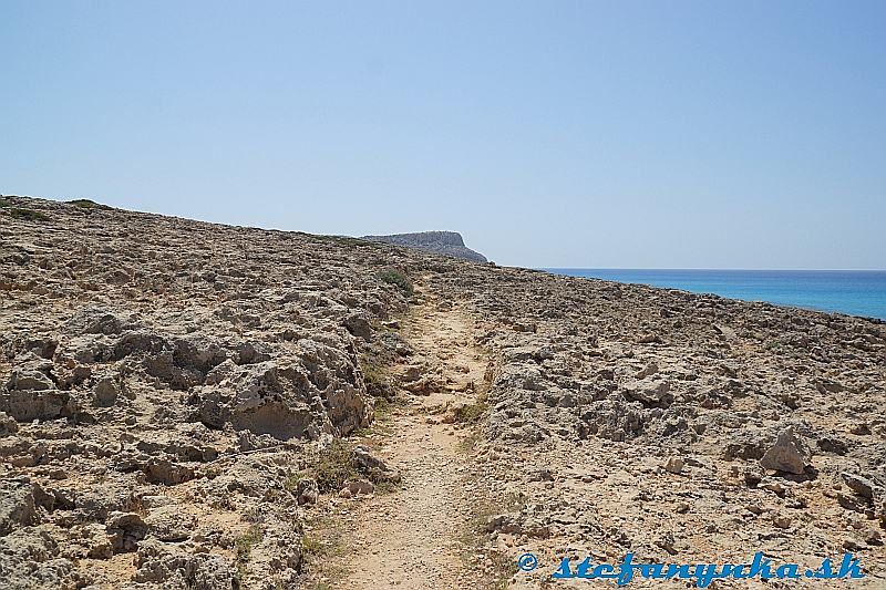 Pri Sea caves medzi Agia Napa a Capo Greko