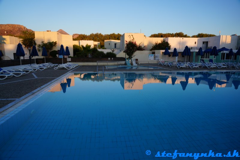 Hotel Dessole Dolphin Bay, Amoudara, Kréta - bazén