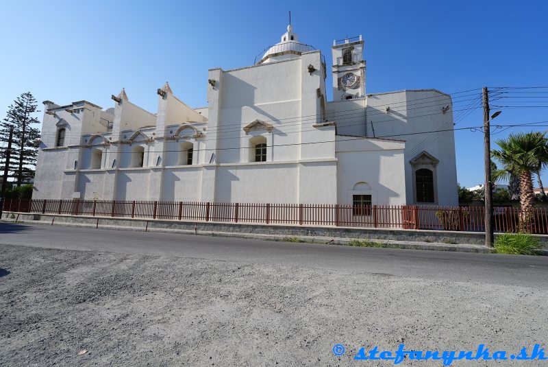 Larnaka. St Mary of Graces Catholic Church - Terra Santa Larnaka. St Mary of Graces Catholic Church - Terra Santa
