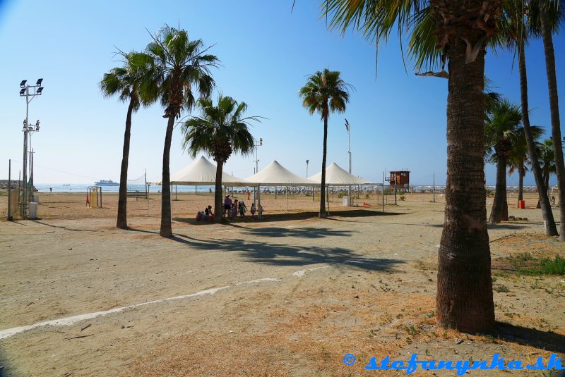 Larnaka - Finikoudes Larnaka - Finikoudes