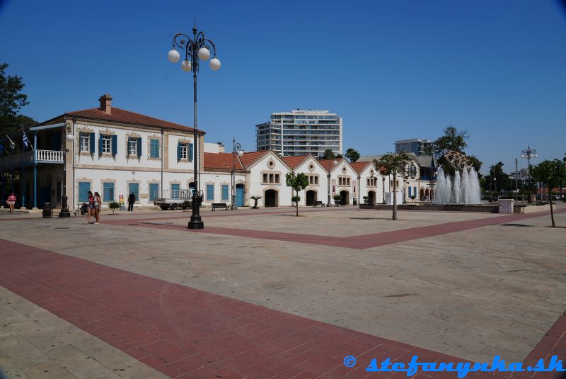 Larnaka. Námestie Európy Larnaka. Námestie Európy