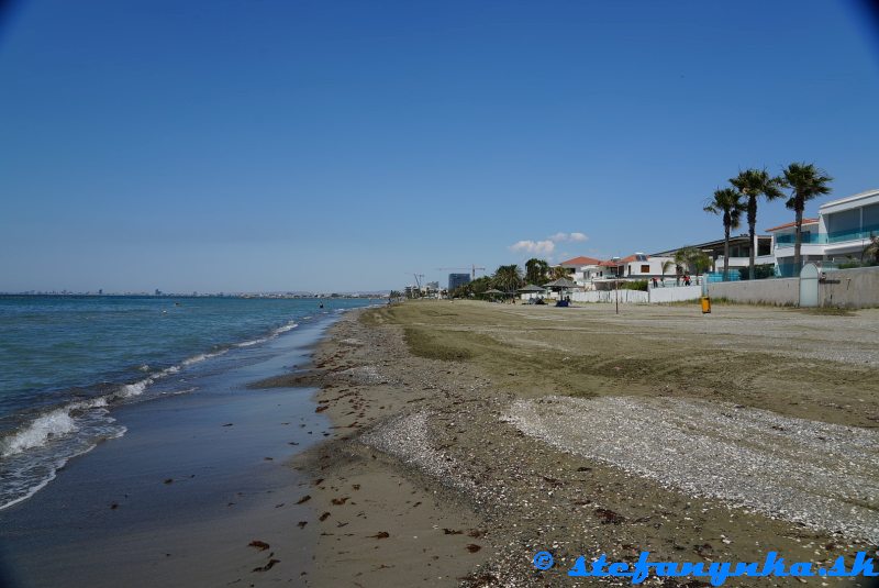 Pyla. Začiatok Voroklini Pyla. Začiatok Voroklini