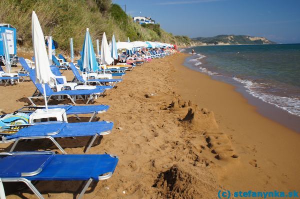 Agios Georgios south - pláž Alex