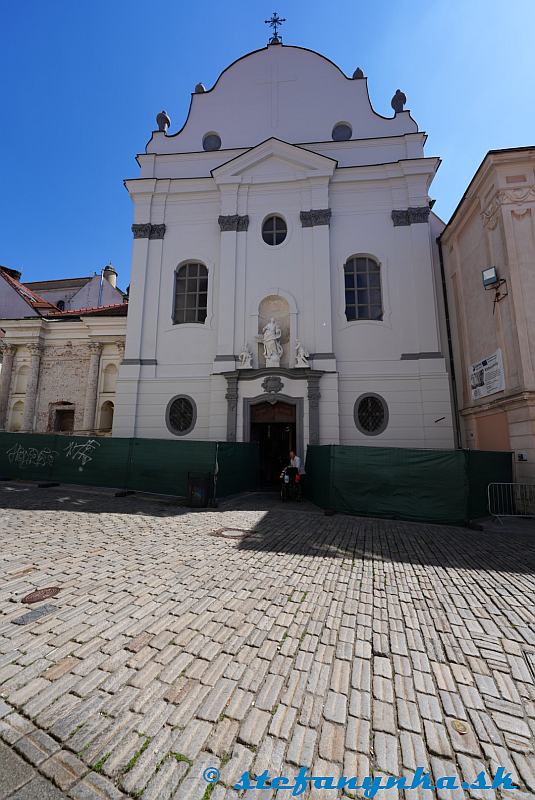 Bratislava. Kostol zvestovania Pána (Františkáni)