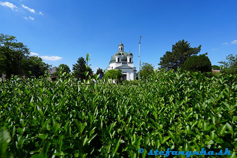 Komárno. Kostol sv. Rozálie